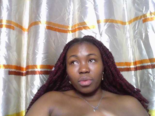 sexyebonita1 live cam on BongaCams