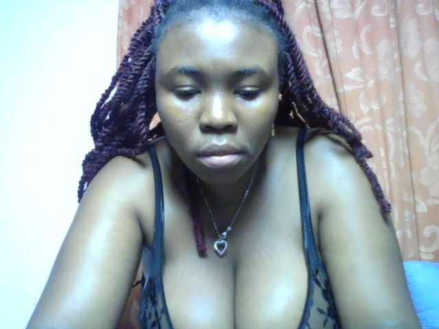 sexyebonita1 live cam on BongaCams
