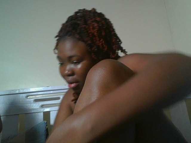 sexyebonita1 live cam on BongaCams
