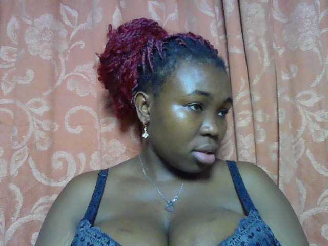 sexyebonita1 live cam on BongaCams