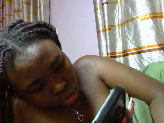sexyebonita1 live cam on BongaCams