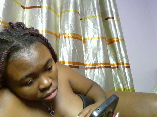 sexyebonita1 live cam on BongaCams