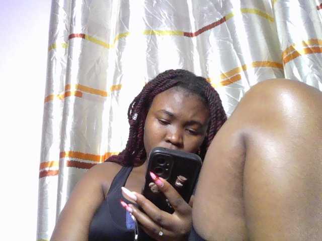 sexyebonita1 live cam on BongaCams