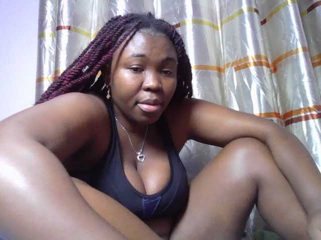 sexyebonita1 live cam on BongaCams