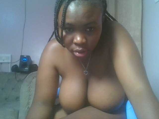 sexyebonita1 live cam