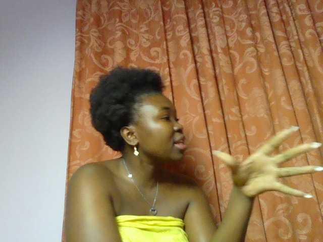 sexyebonita1 live cam on BongaCams