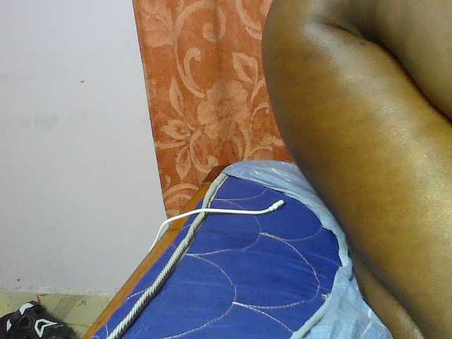 sexyebonita1 live cam on BongaCams