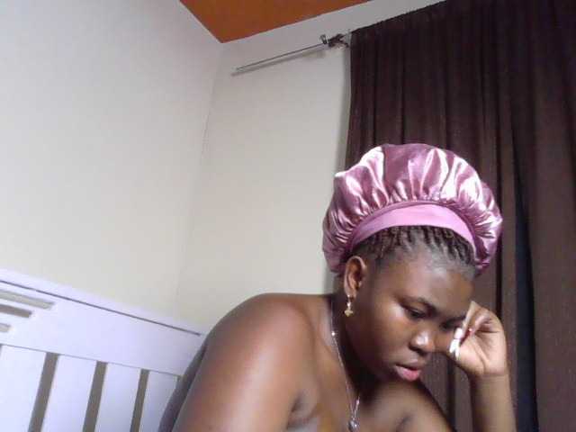 sexyebonita1 live cam on BongaCams