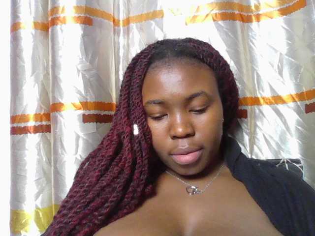 sexyebonita1 live cam on BongaCams
