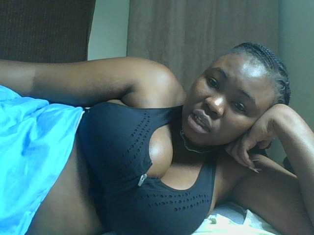 sexyebonita1 live cam on BongaCams