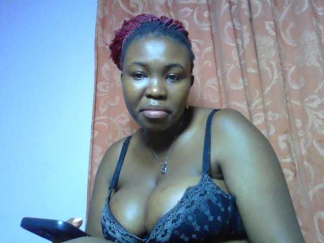 sexyebonita1 live cam on BongaCams