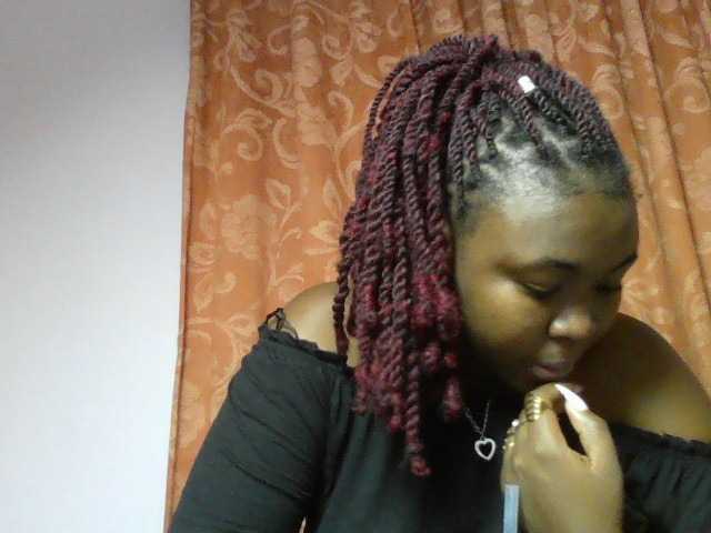 sexyebonita1 live cam on BongaCams
