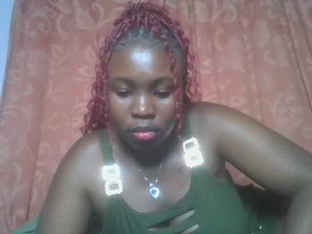 sexyebonita1 live cam on BongaCams