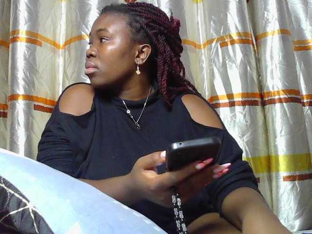 sexyebonita1 live cam on BongaCams
