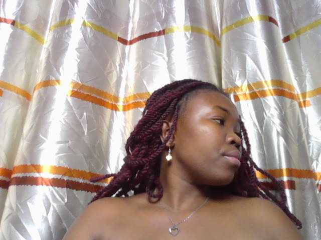 sexyebonita1 live cam on BongaCams