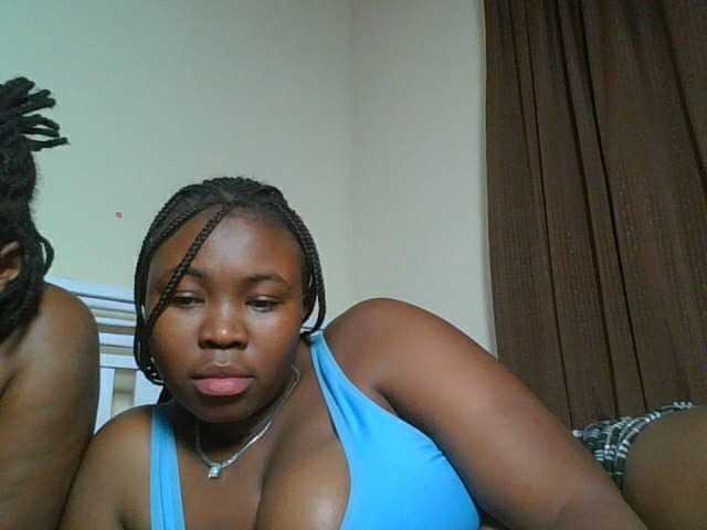 sexyebonita1 live cam on BongaCams
