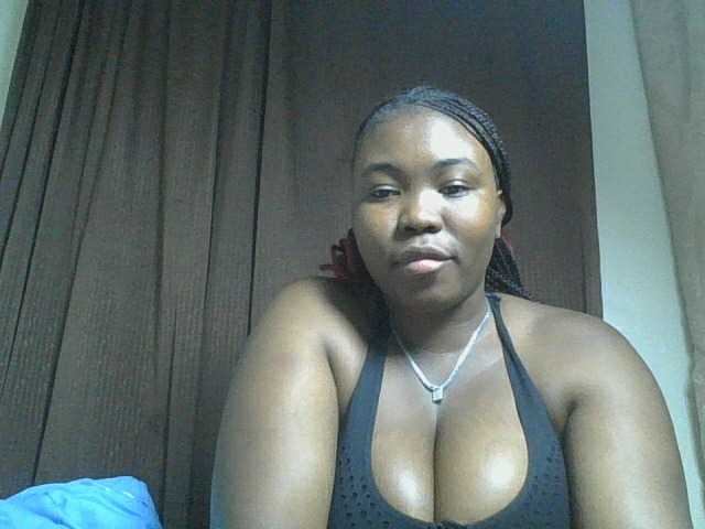 sexyebonita1 live cam on BongaCams