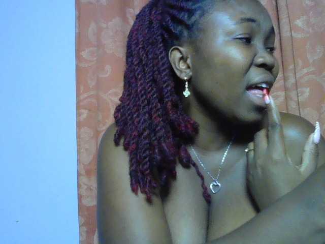 sexyebonita1 live cam on BongaCams