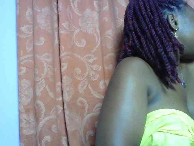 sexyebonita1 webcam