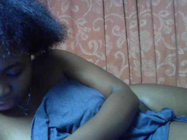 sexyebonita1 webcam
