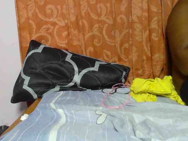sexyebonita1 webcam