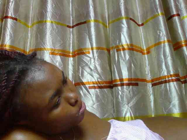 sexyebonita1 webcam