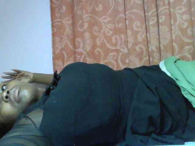 sexyebonita1 webcam