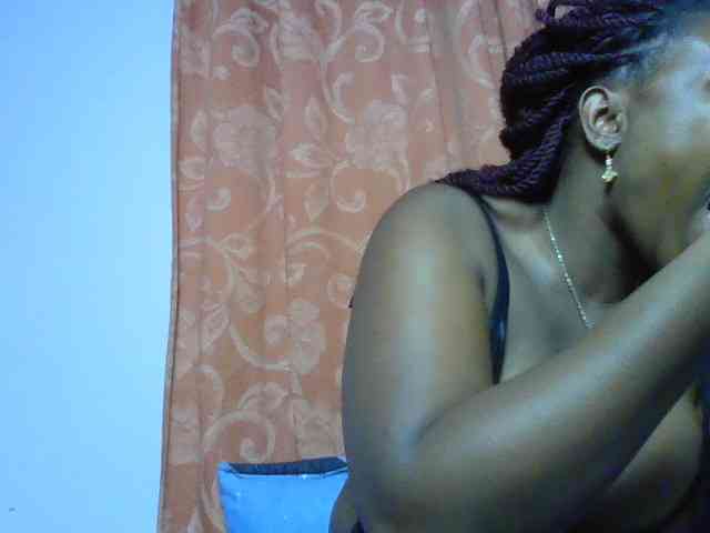 sexyebonita1 webcam