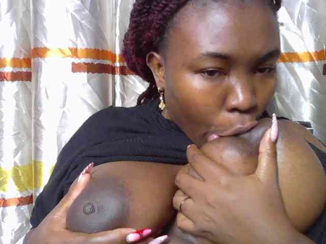 sexyebonita1 Live Webcam on BongaCams