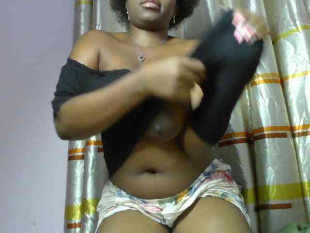 sexyebonita1 webcam