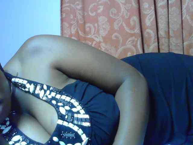 sexyebonita1 webcam