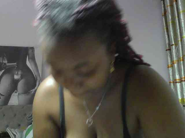 sexyebonita1 webcam
