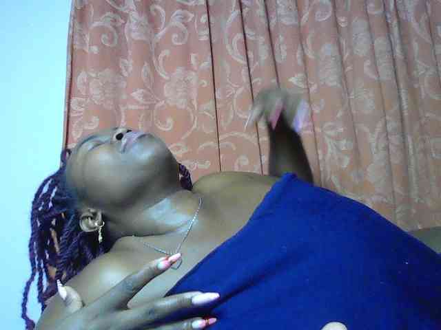sexyebonita1 webcam