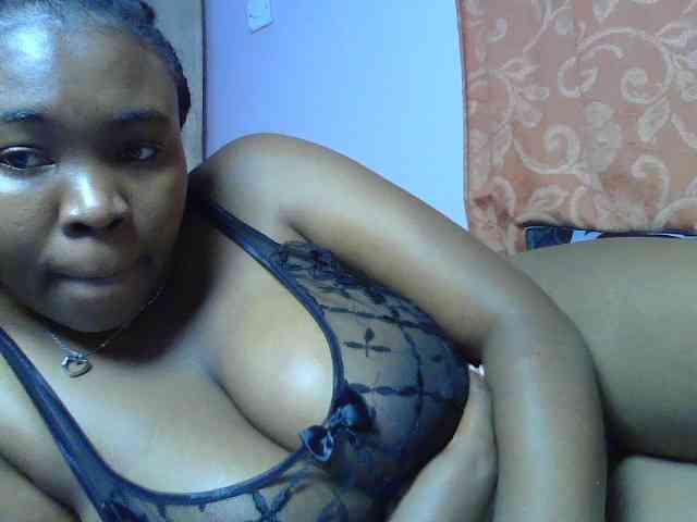 sexyebonita1 webcam