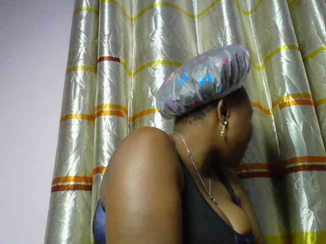 sexyebonita1 webcam