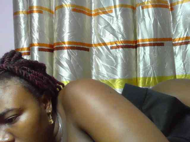 sexyebonita1 webcam