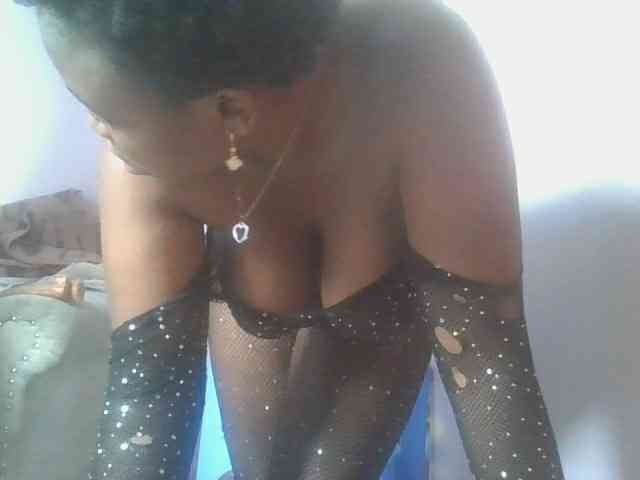 sexyebonita1 webcam