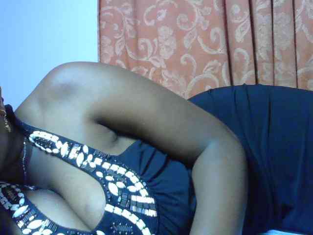 sexyebonita1 webcam