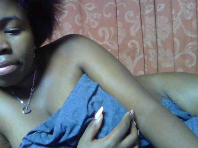 sexyebonita1 webcam