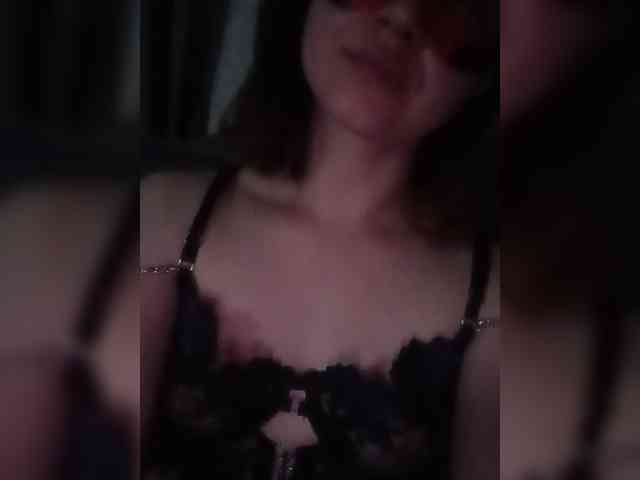 Karina-myau webcam