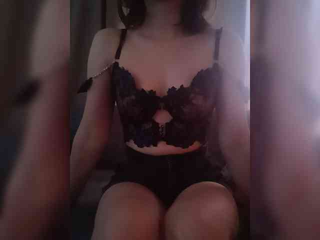 Karina-myau webcam