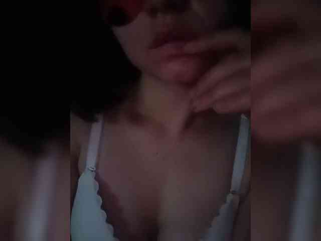 Karina-myau webcam