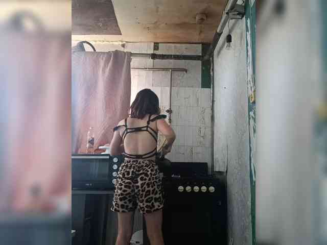 Karina-myau webcam