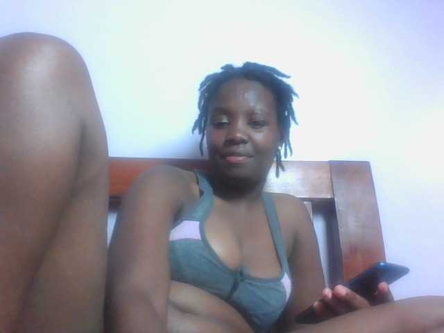 SweetAriah webcam