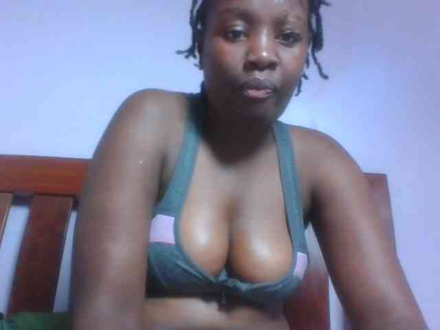 SweetAriah webcam