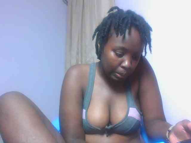 SweetAriah webcam