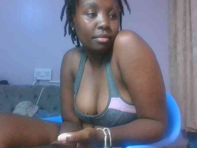 SweetAriah webcam