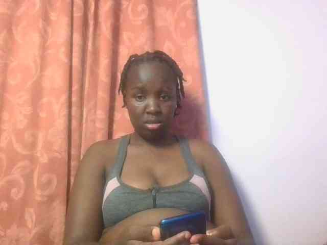 SweetAriah webcam