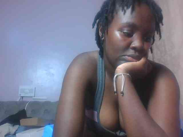 SweetAriah webcam