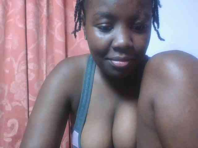 SweetAriah webcam